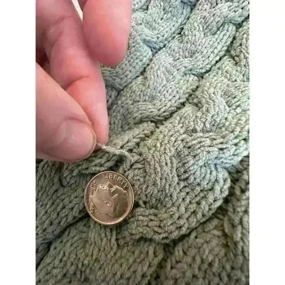 POL Womens Size Medium M  Sweater Green Cream Quilted Cable Knit Vneck Boho - Picture 8 of 13